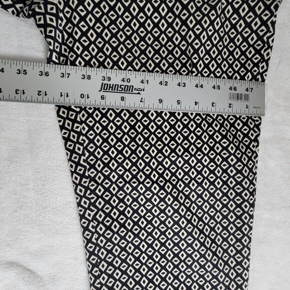 Cabi Womens Black White Geometric Print Ankle Pants Size 12 Stretch Stye 877 New - Picture 11 of 12
